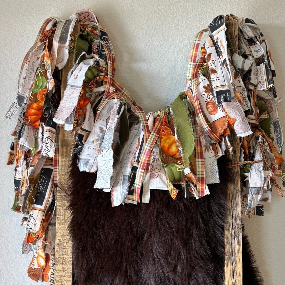 NWT Autumn Handmade Garland